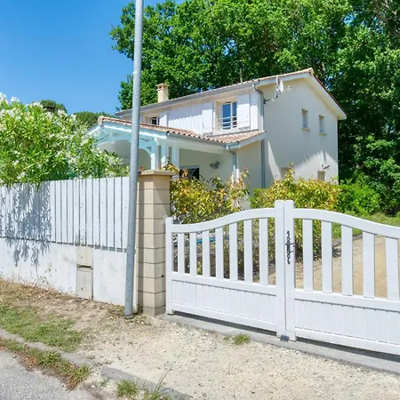 Le By Interhome Villa