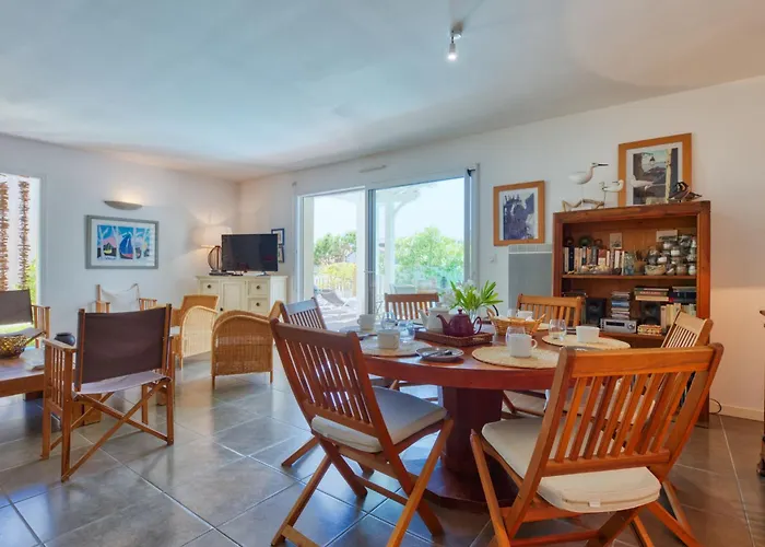 Le By Interhome Villa